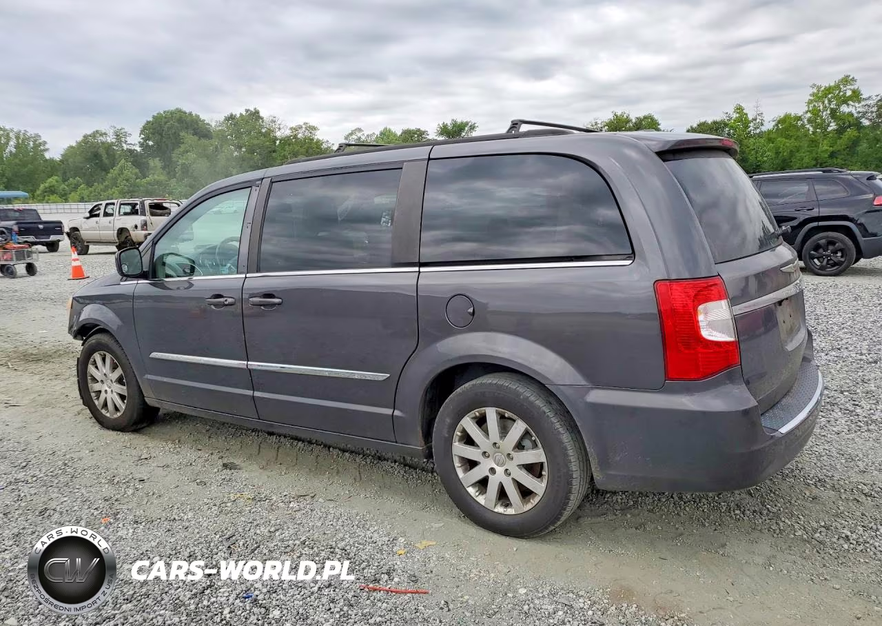 2015 Chrysler Town & Country Touring VIN:2C4RC1BG1FR513545 - 2