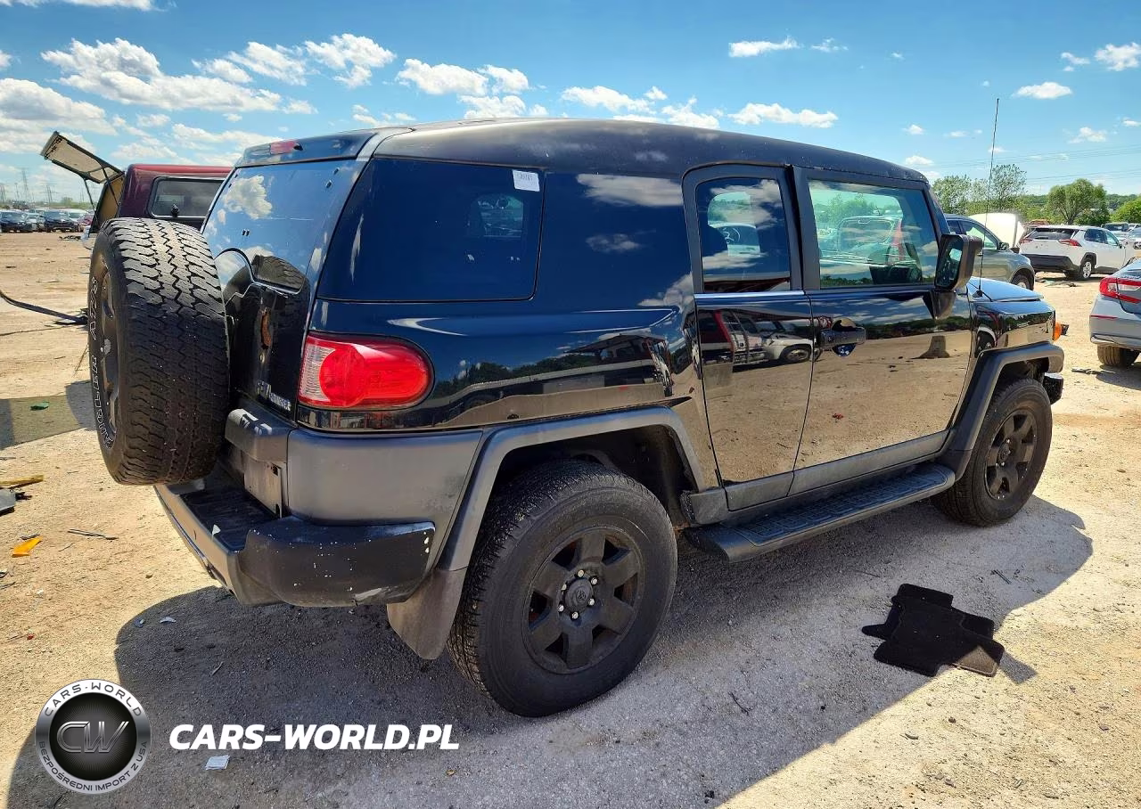 2008 Toyota Fj Cruiser Base VIN:JTEBU11FX8K032925 - 3