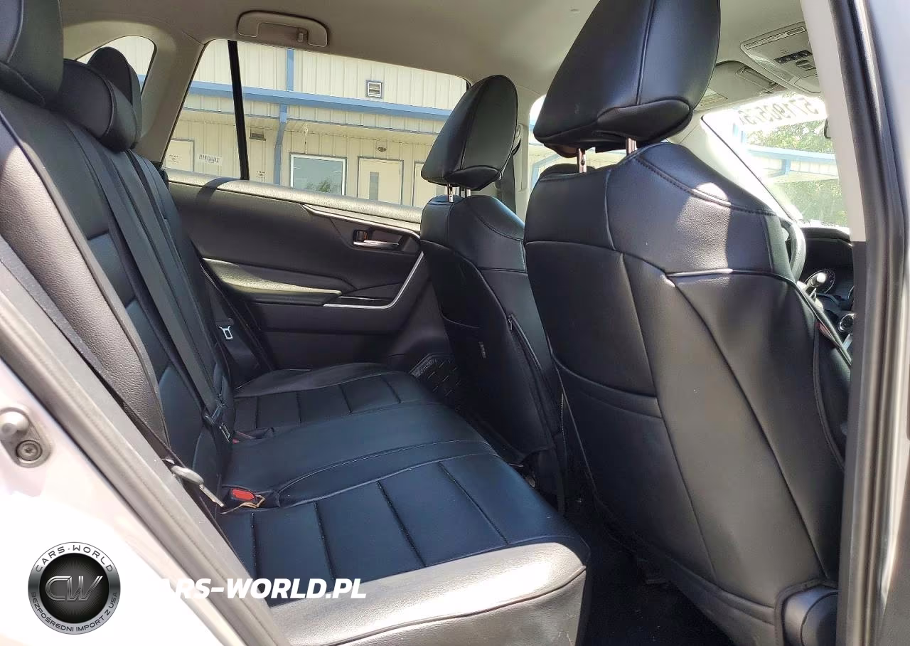 2020 Toyota Rav4 Xle VIN:2T3W1RFV3LC038175 - 11