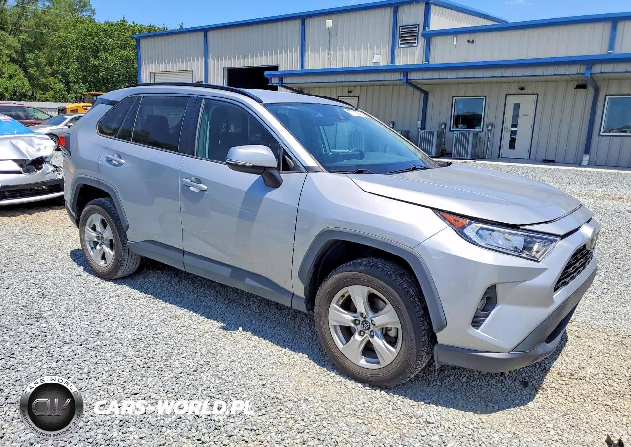 2020 Toyota Rav4 Xle VIN:2T3W1RFV3LC038175 - 4
