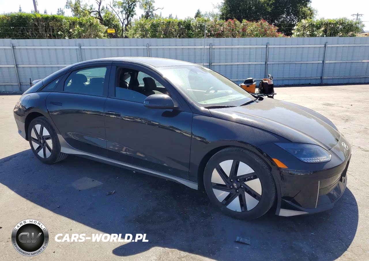 2024 Hyundai Ioniq 6 Se VIN:KMHM24AA1RA079014 - 4