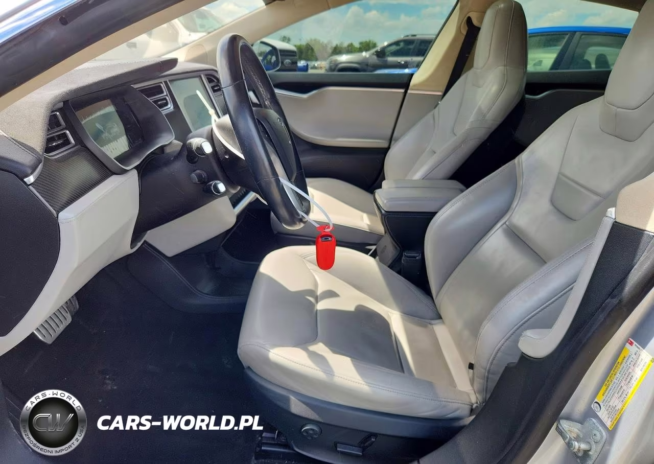 2015 Tesla Model S 85D VIN:5YJSA1H22FFP69885 - 7