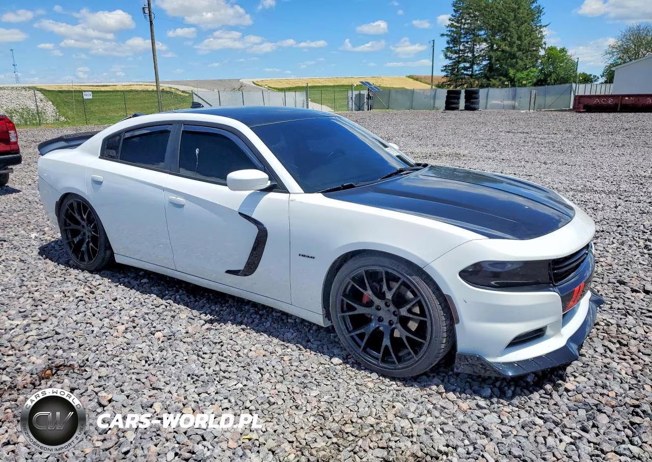 2018 Dodge Charger R VIN:2C3CDXCT5JH193019 - 4