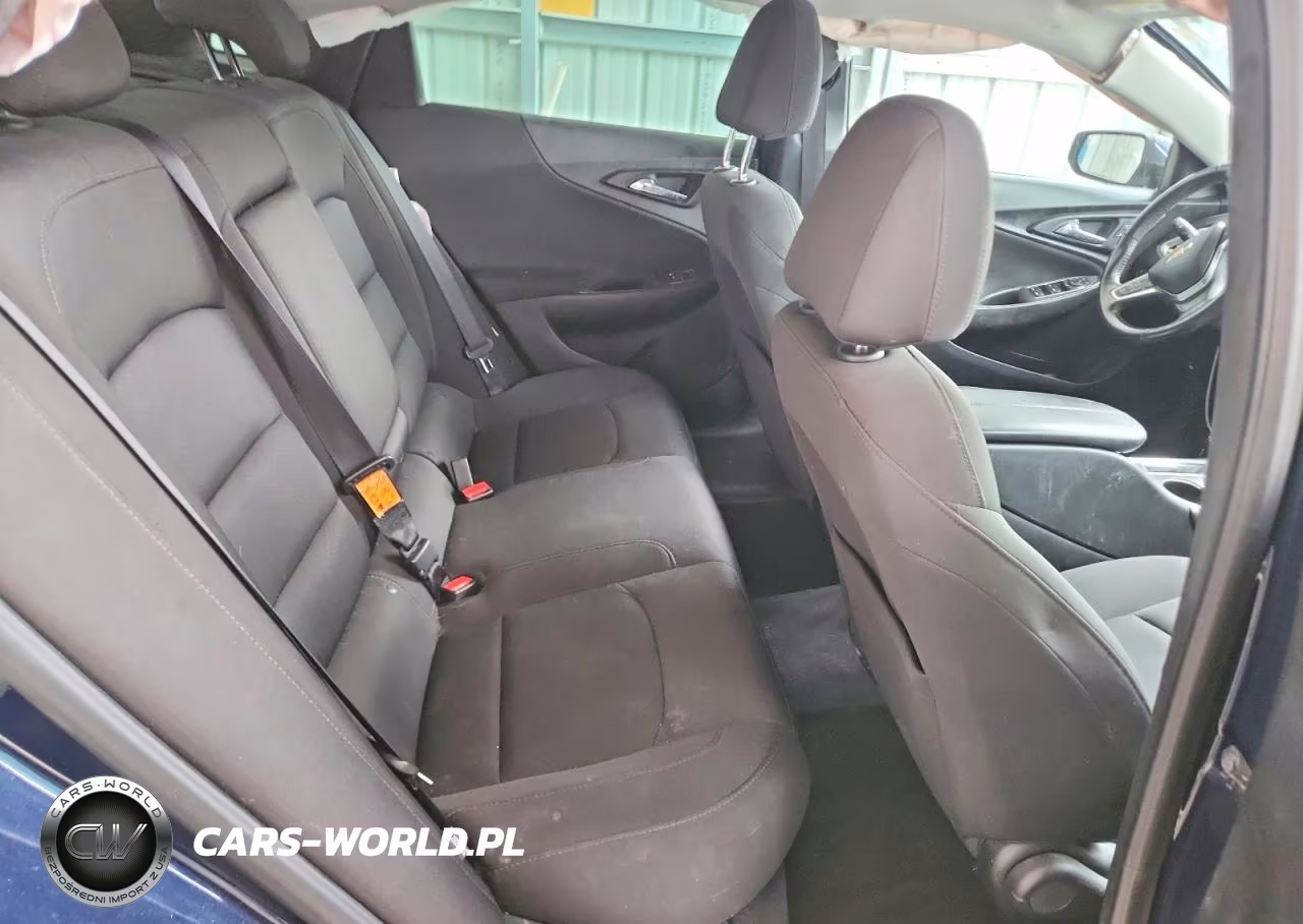 2018 Chevrolet Malibu Ls (1Ls) VIN:1G1ZD5ST3JF199097 - 10