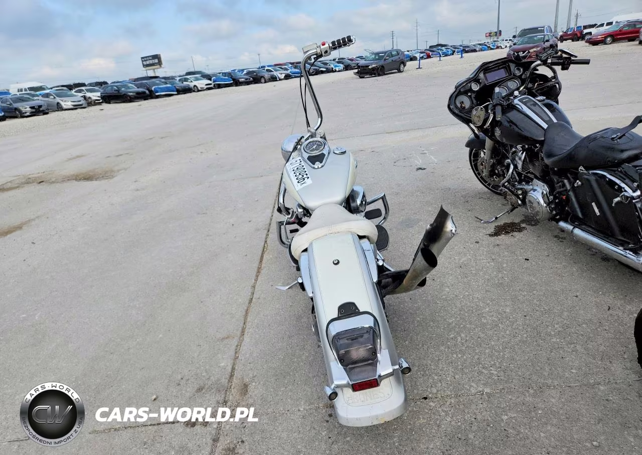 2007 Suzuki Vl800 VIN:JS1VS55A772104976 - 4