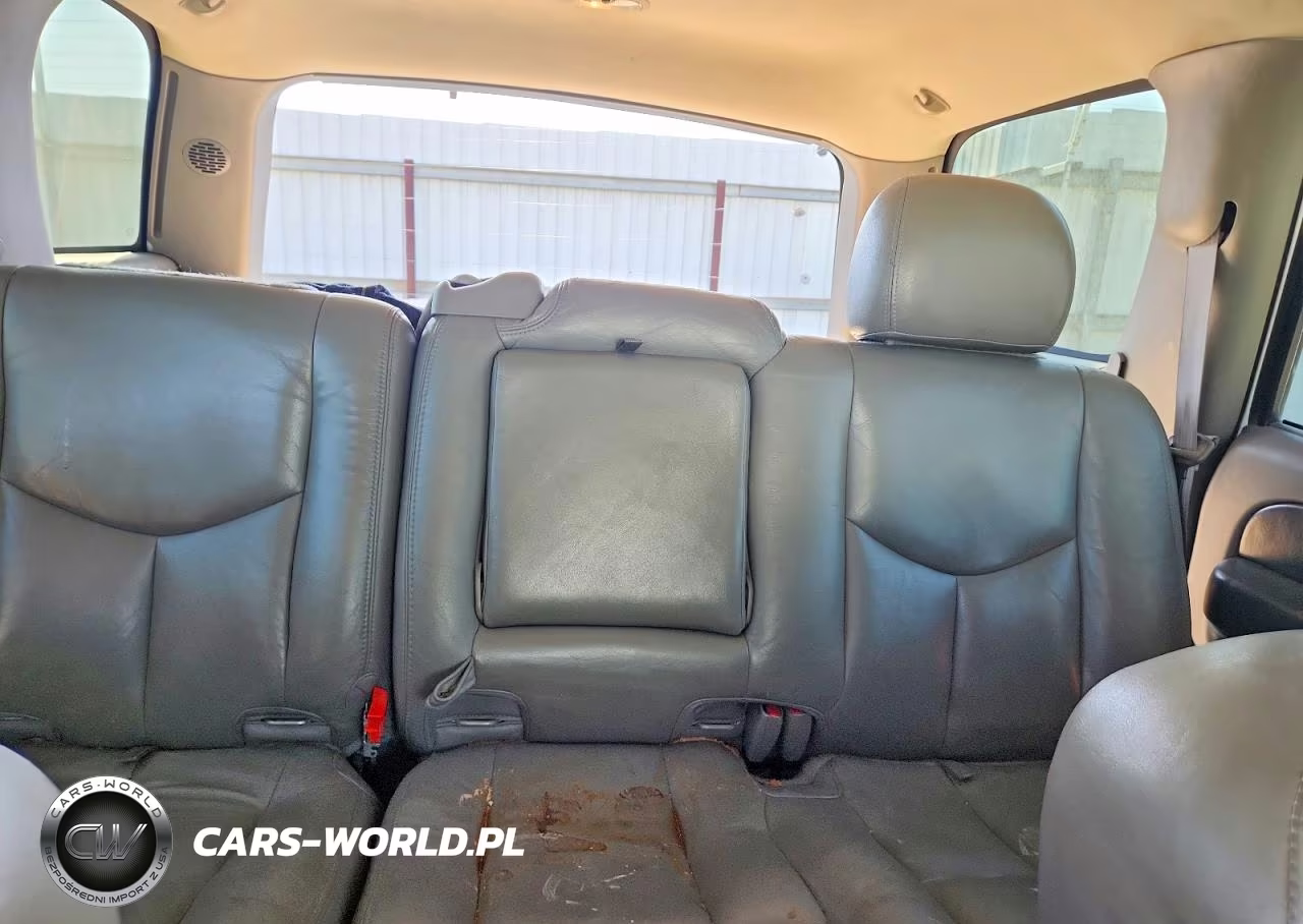 2003 Chevrolet Tahoe C1500 VIN:1GNEC13T53R112812 - 10