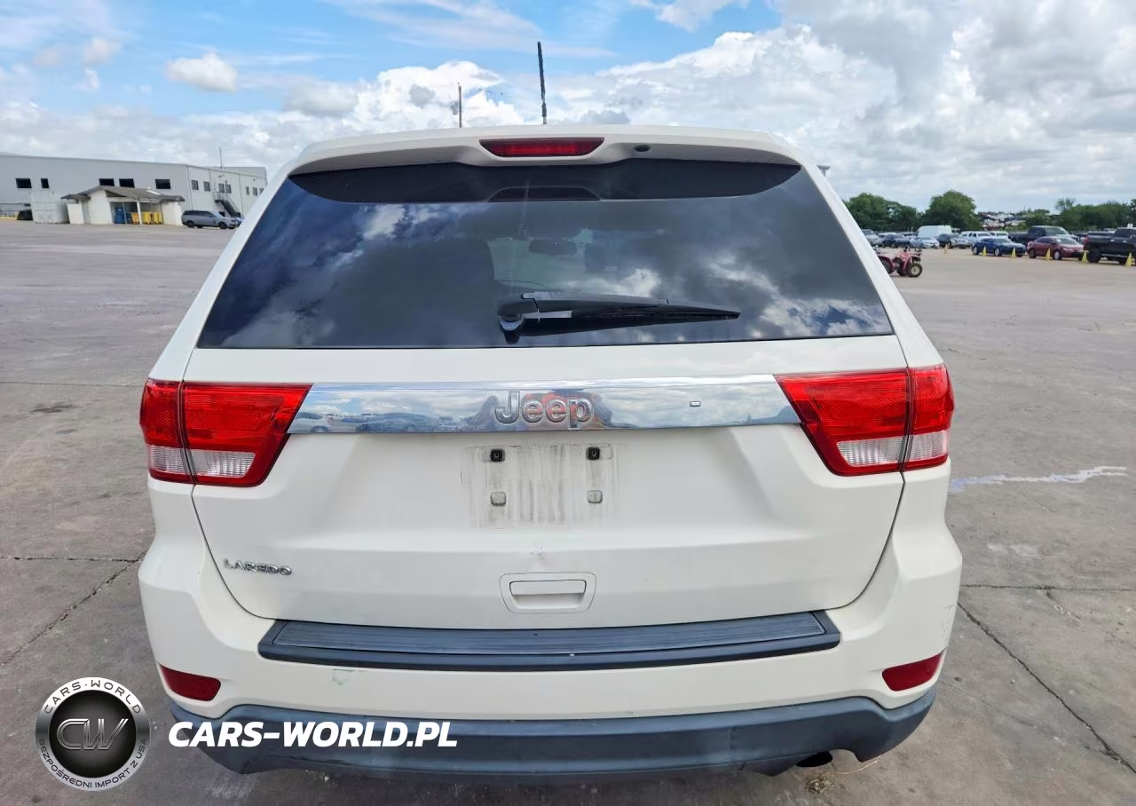 2012 Jeep Grand Cherokee Laredo VIN:1C4RJEAG8CC258430 - 6
