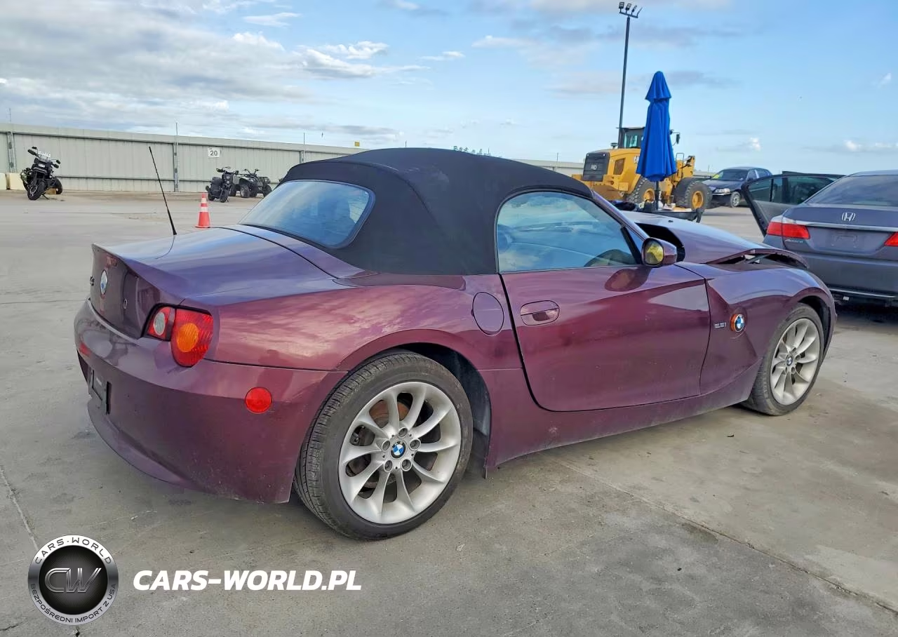 2003 BMW Z4 2.5 VIN:4USBT334X3LS45711 - 3