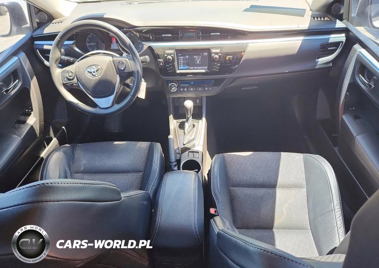 2015 Toyota Corolla S Plus VIN:5YFBURHE2FP207702 - 8