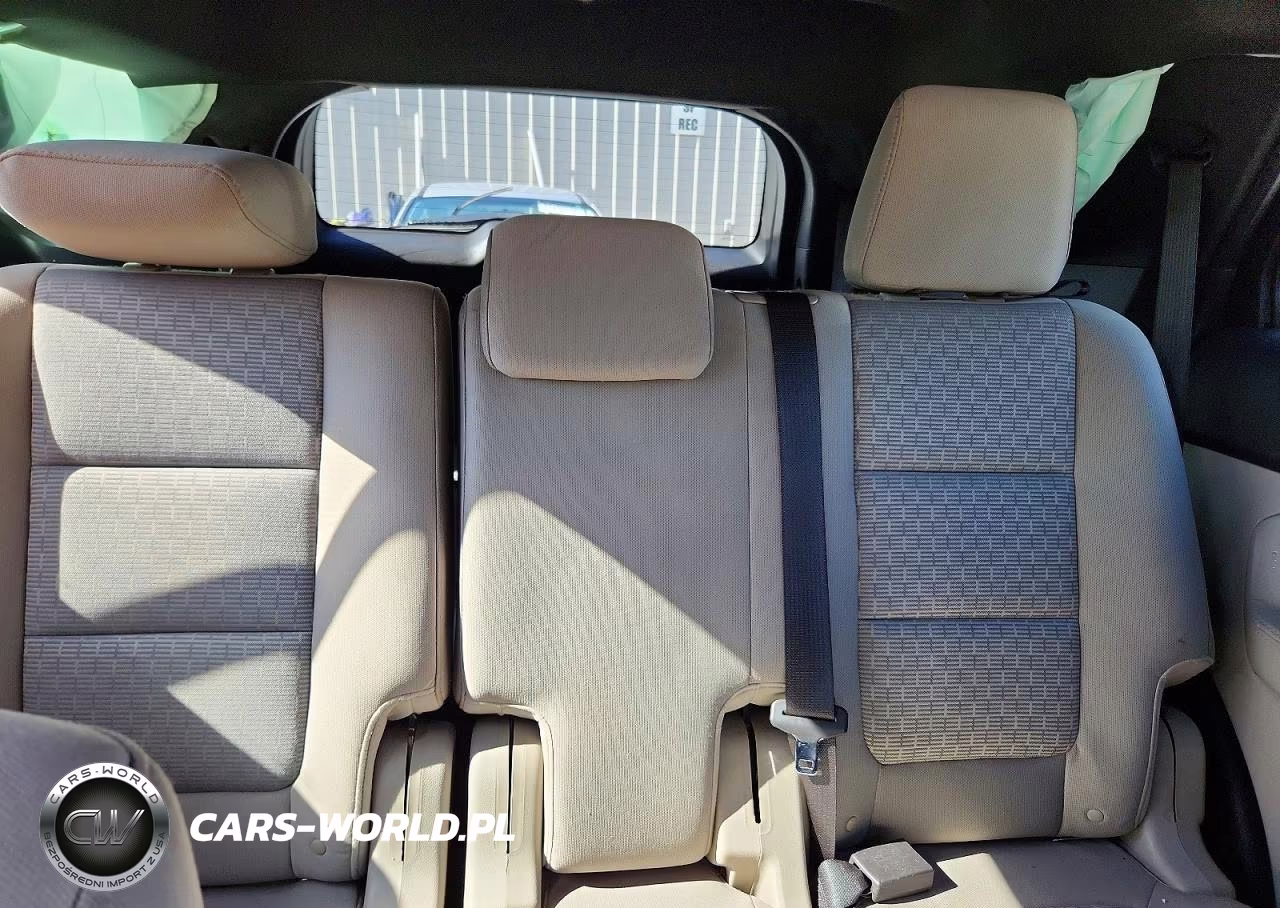 2011 Ford Explorer Xlt VIN:1FMHK7D89BGA35163 - 10