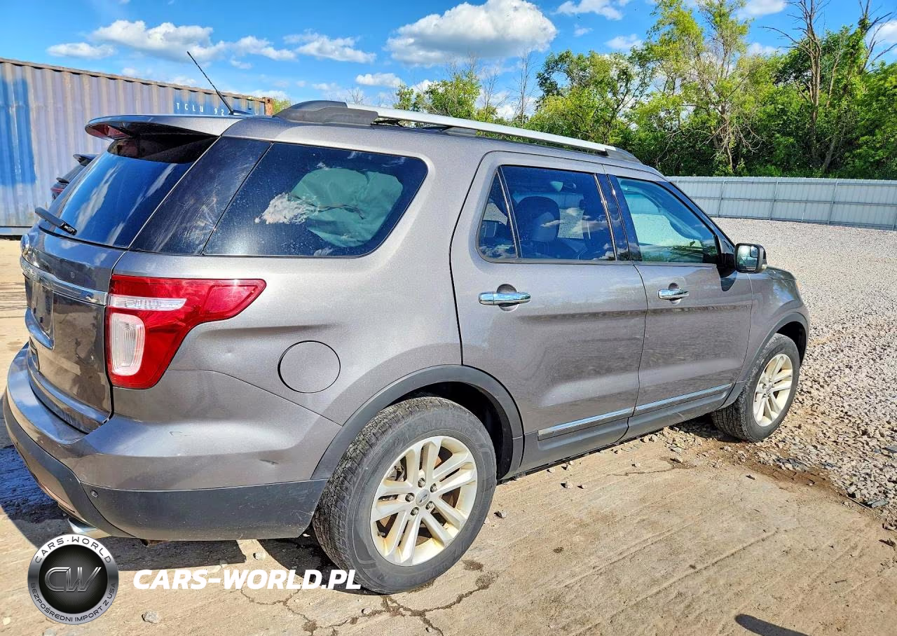 2011 Ford Explorer Xlt VIN:1FMHK7D89BGA35163 - 3