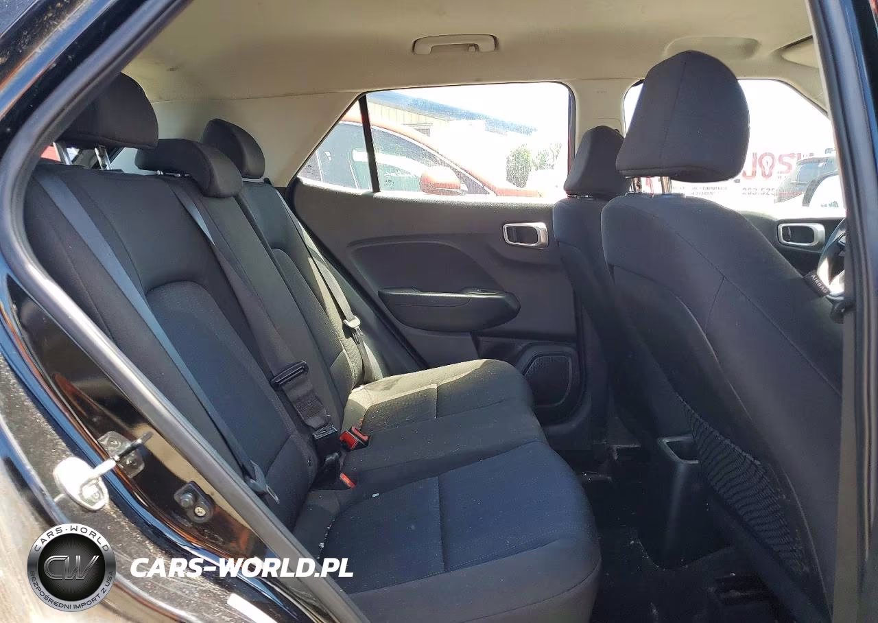 2022 Hyundai Venue Se VIN:KMHRB8A30NU141526 - 11