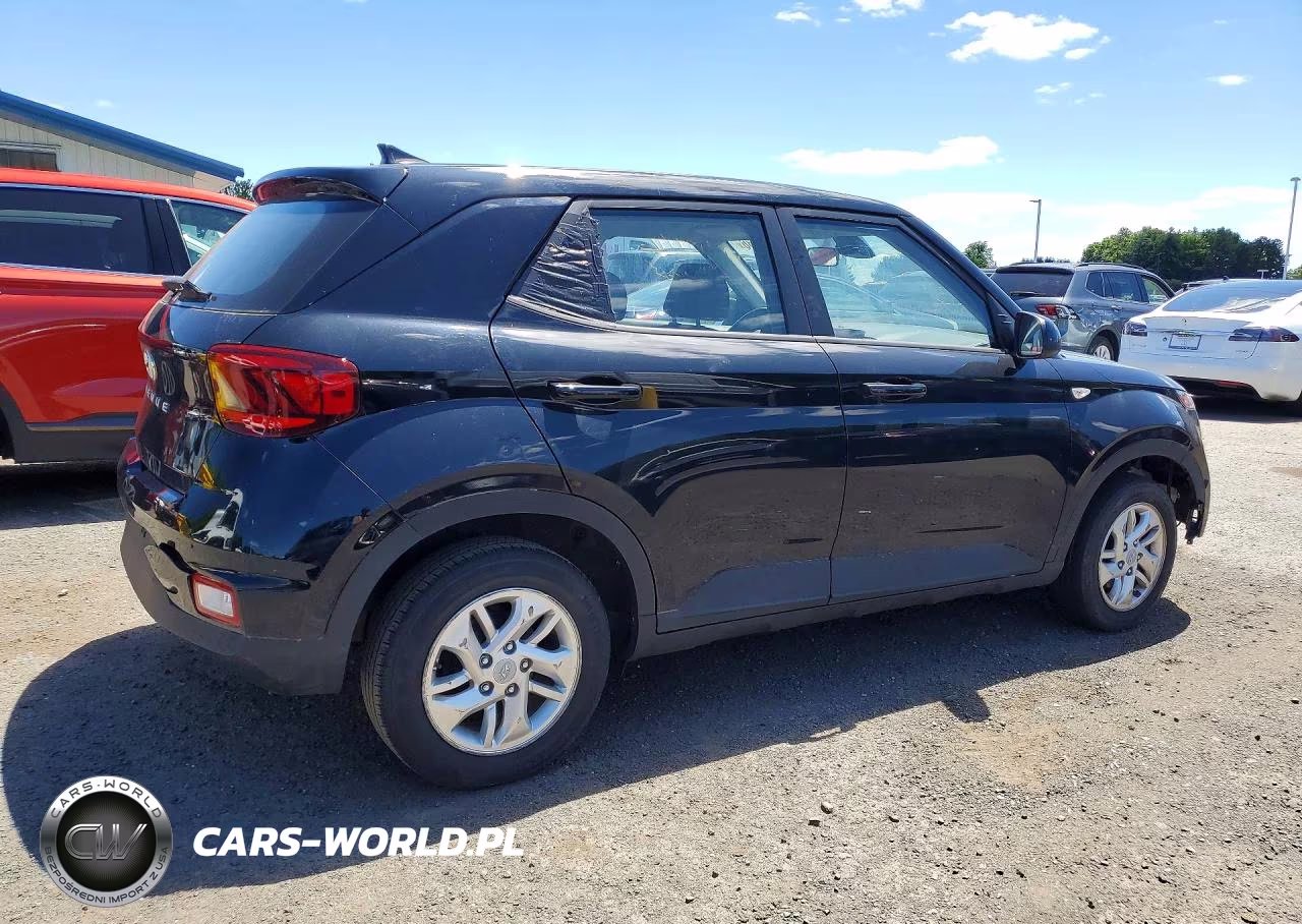 2022 Hyundai Venue Se VIN:KMHRB8A30NU141526 - 3