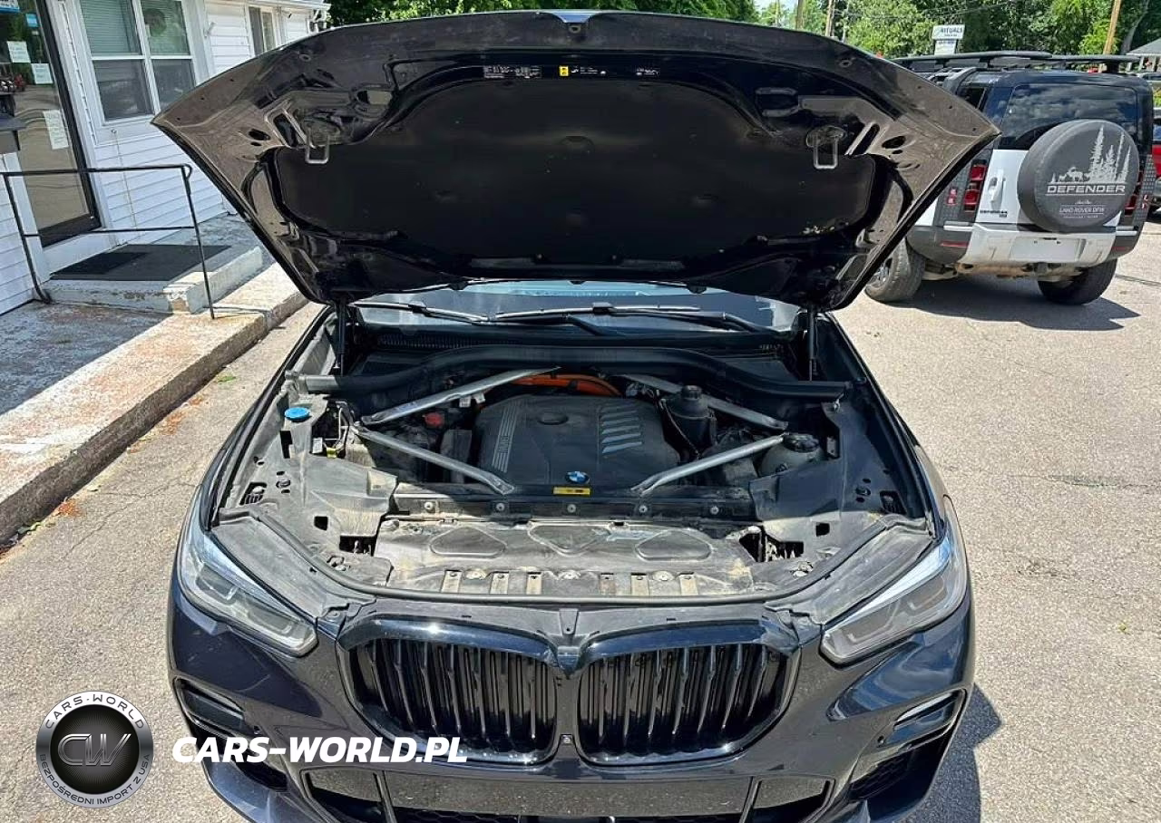 2021 BMW X5 xDrive45E VIN:5UXTA6C07M9E53785 - 9