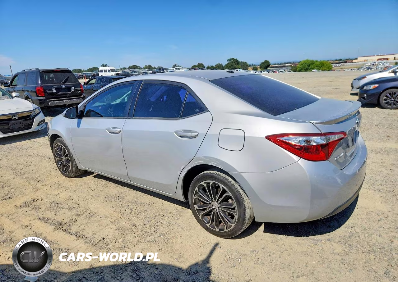 2015 Toyota Corolla S Plus VIN:5YFBURHE7FP251064 - 2