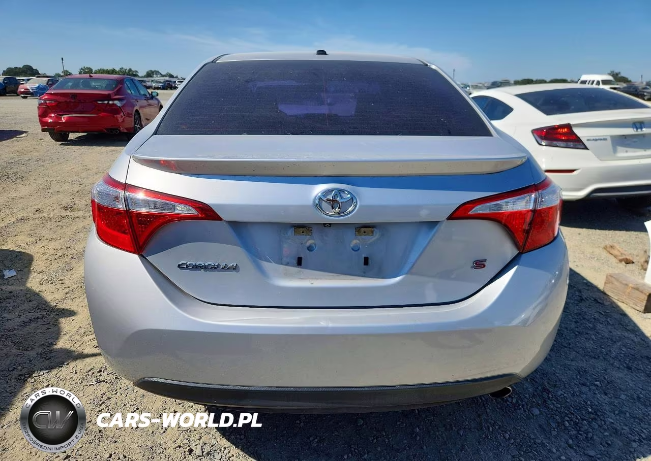 2015 Toyota Corolla S Plus VIN:5YFBURHE7FP251064 - 6