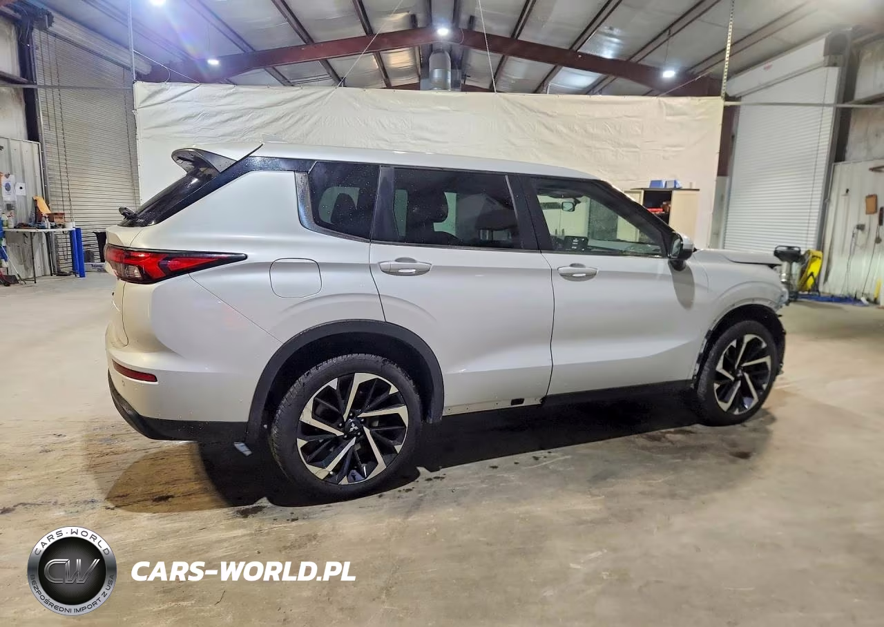 2022 Mitsubishi Outlander Es VIN:JA4J4TA87NZ029250 - 3