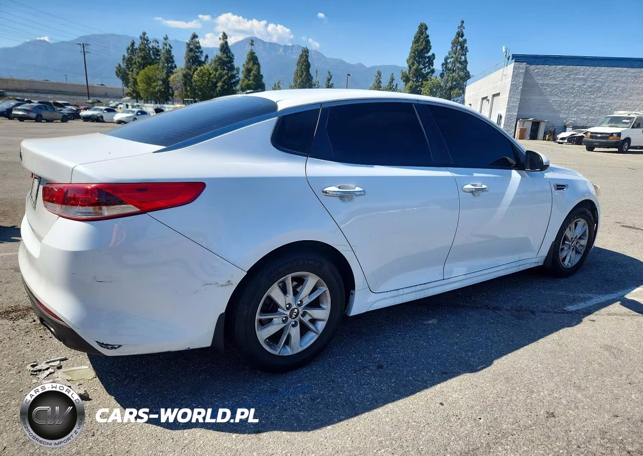 2016 Kia Optima Lx VIN:5XXGT4L32GG019760 - 3