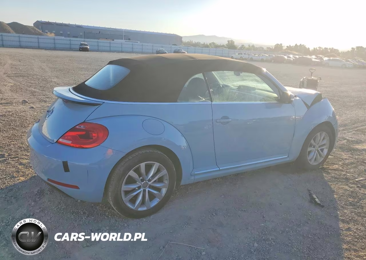 2014 Volkswagen Beetle VIN:3VW5L7AT1EM823505 - 3