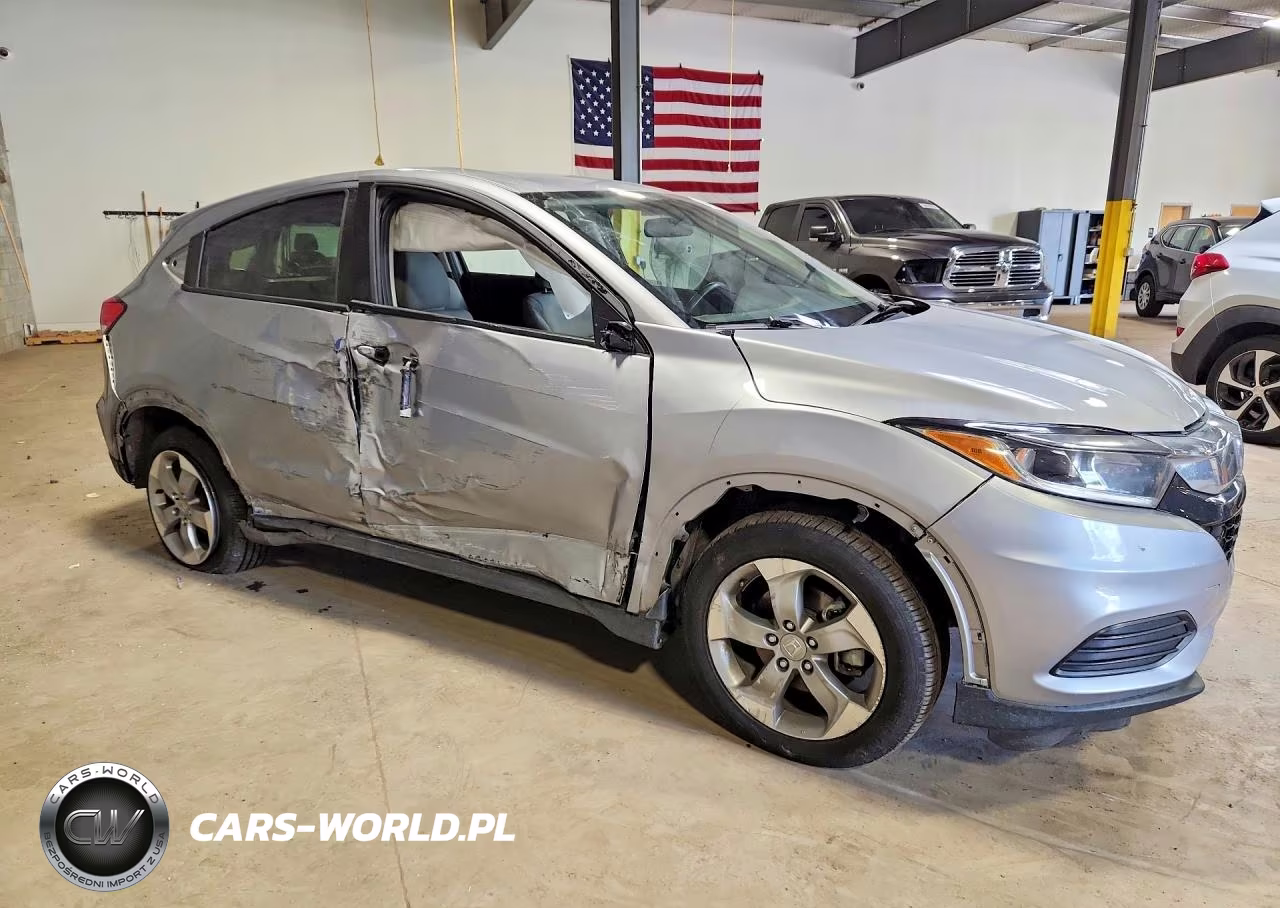 2020 Honda Hr-V Lx VIN:3CZRU6H3XLM734055 - 4