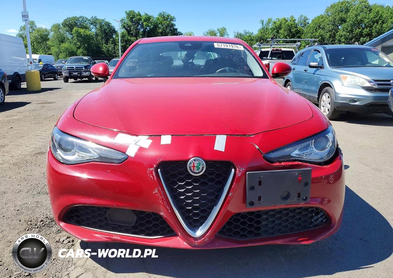 2020 Alfa Romeo Giulia VIN:ZARFANAN9L7636898 - 5
