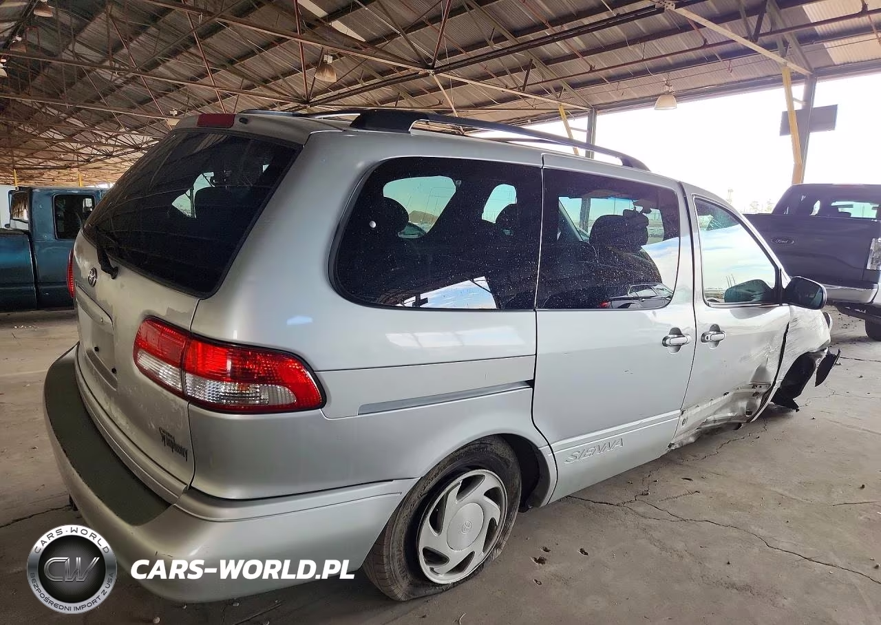 2003 Toyota Sienna Le VIN:4T3ZF13C83U520514 - 3