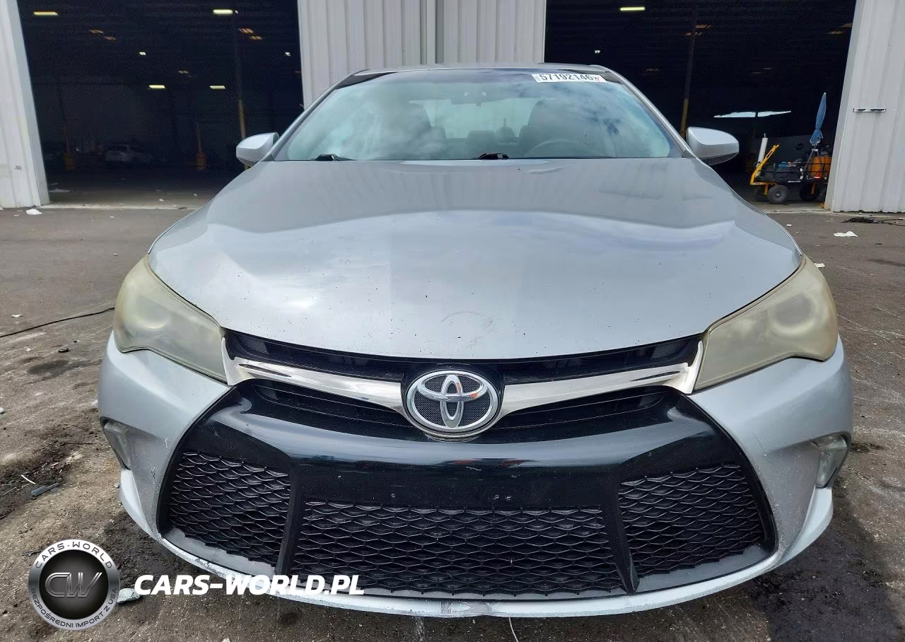 2015 Toyota Camry Xse VIN:4T1BF1FK9FU910202 - 5