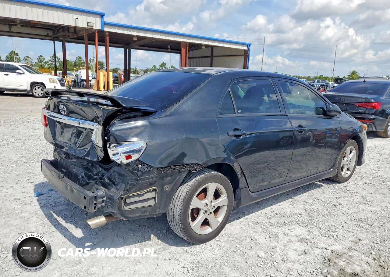 2011 Toyota Corolla S VIN:2T1BU4EE7BC717500 - 3