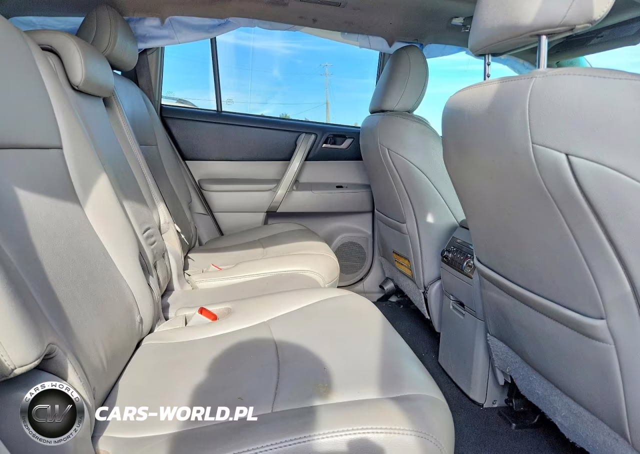 2013 Toyota Highlander Se VIN:5TDBK3EH8DS189695 - 11