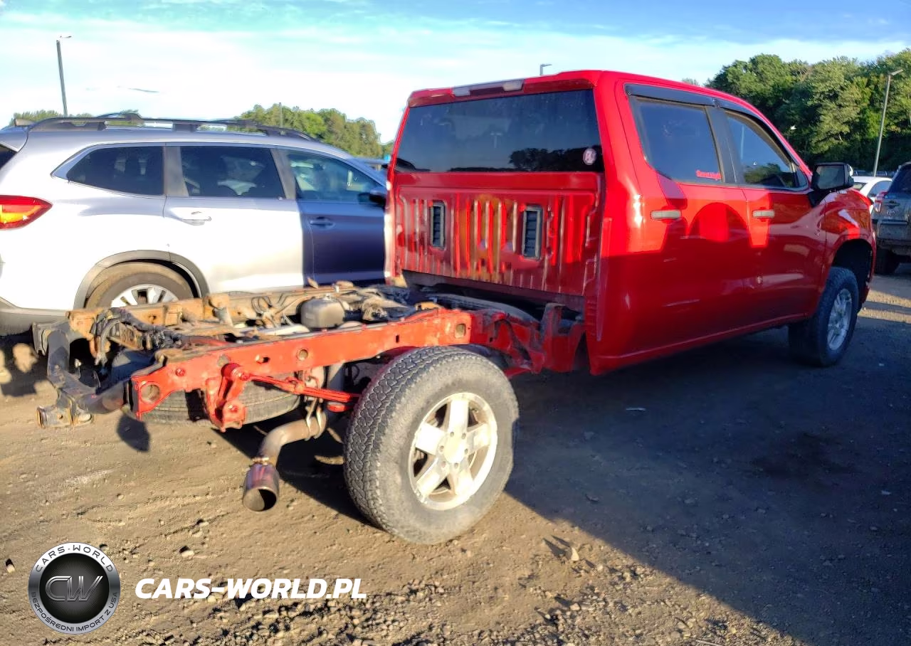 2019 Chevrolet Silverado K1500 Custom VIN:3GCPYBEH4KG222072 - 3