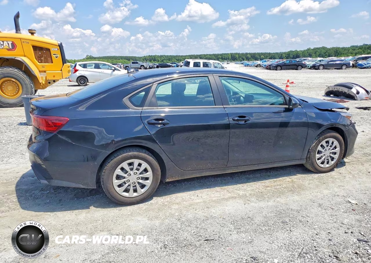 2024 Kia Forte Lx VIN:3KPF24AD9RE823236 - 3