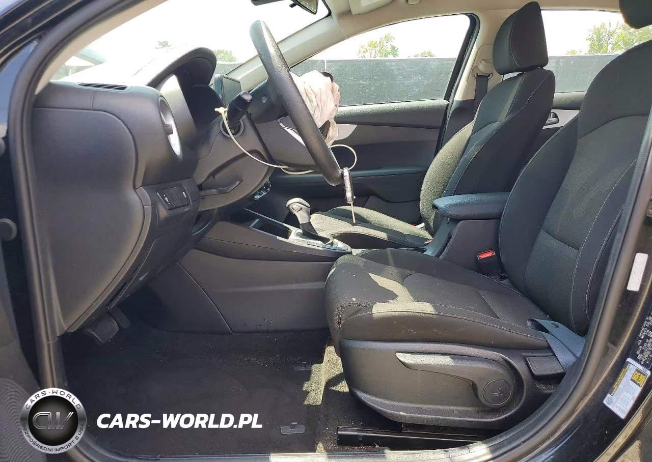2024 Kia Forte Lx VIN:3KPF24AD9RE823236 - 7