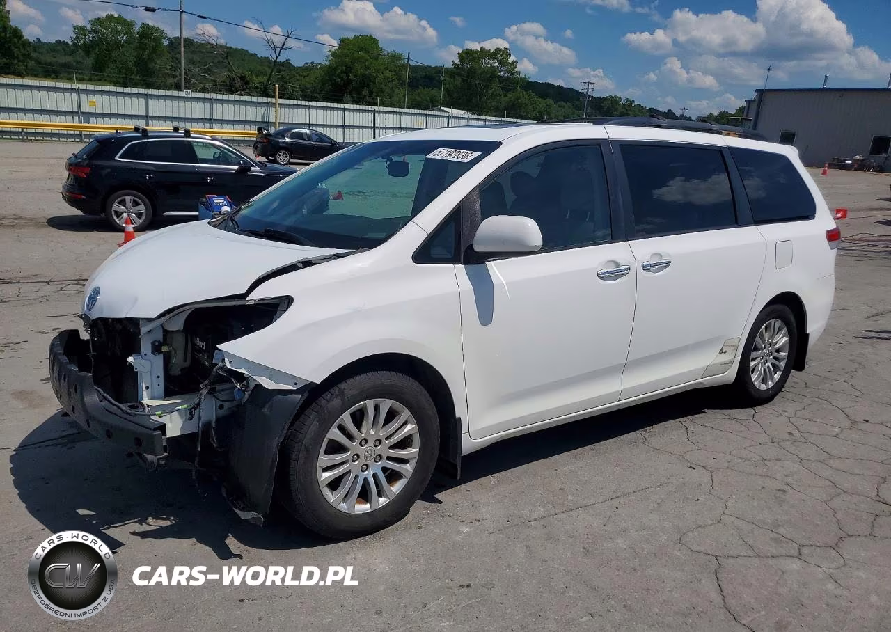 2011 Toyota Sienna Xle 8-Passenger