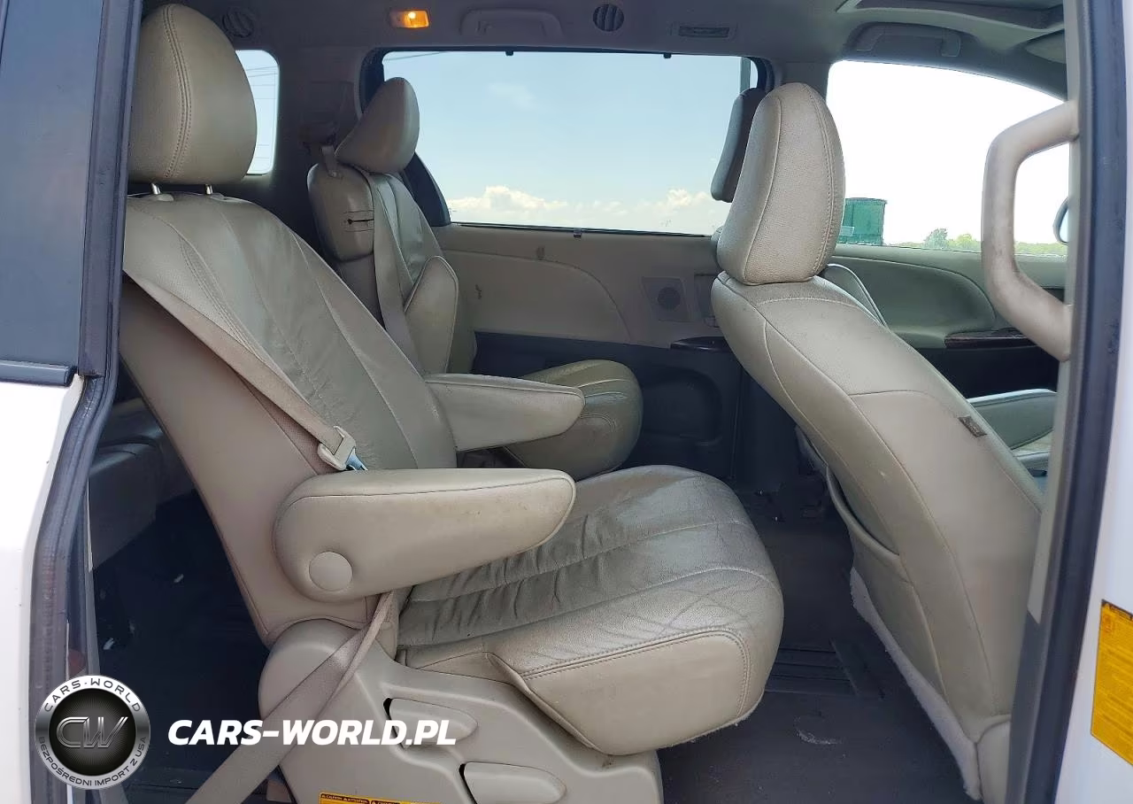 2011 Toyota Sienna Xle 8-Passenger VIN:5TDYK3DCXBS031369 - 11