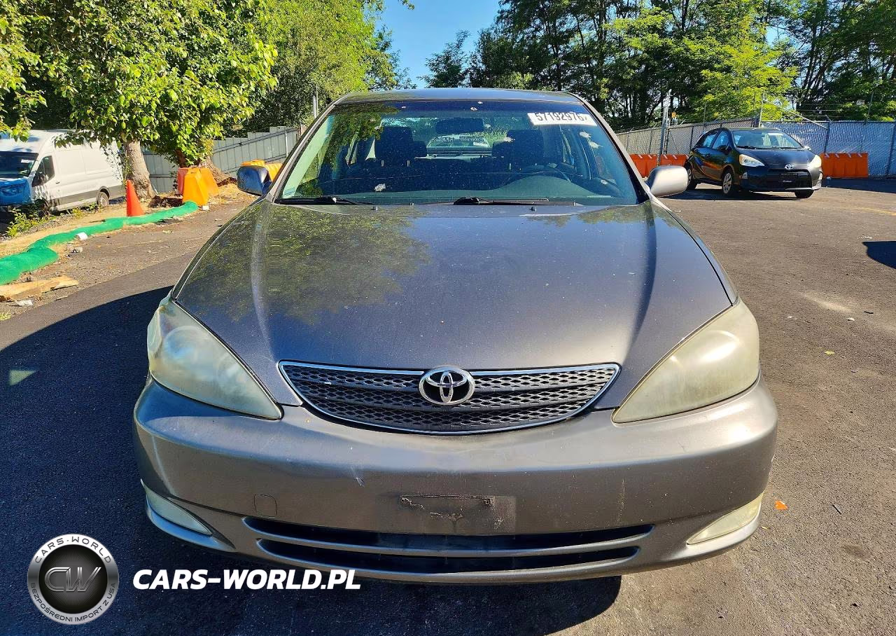 2002 Toyota Camry Se VIN:JTDBE32K420028428 - 5