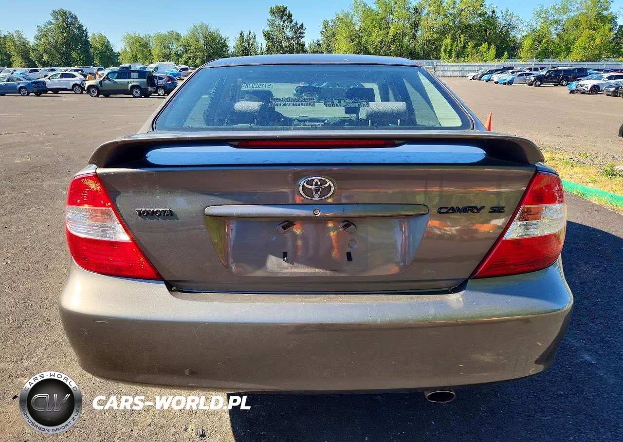 2002 Toyota Camry Se VIN:JTDBE32K420028428 - 6