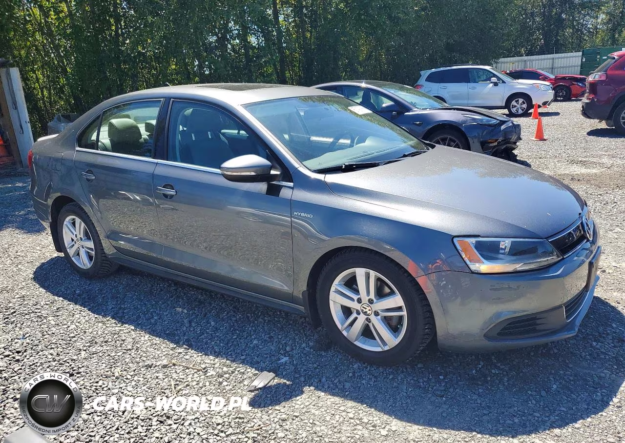2013 Volkswagen Jetta Hybrid VIN:3VW637AJ4DM219058 - 4