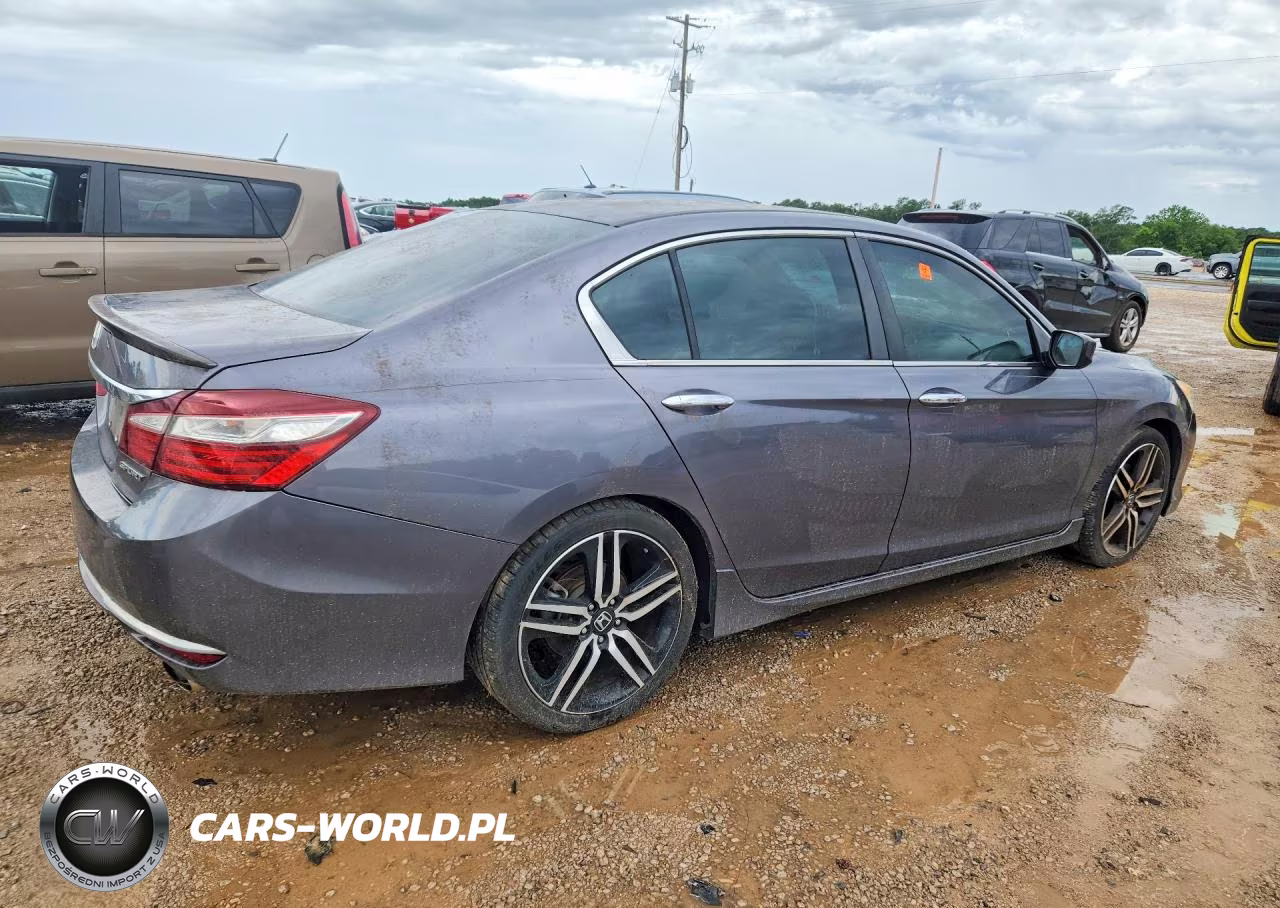 2016 Honda Accord Sport VIN:1HGCR2F53GA111505 - 3