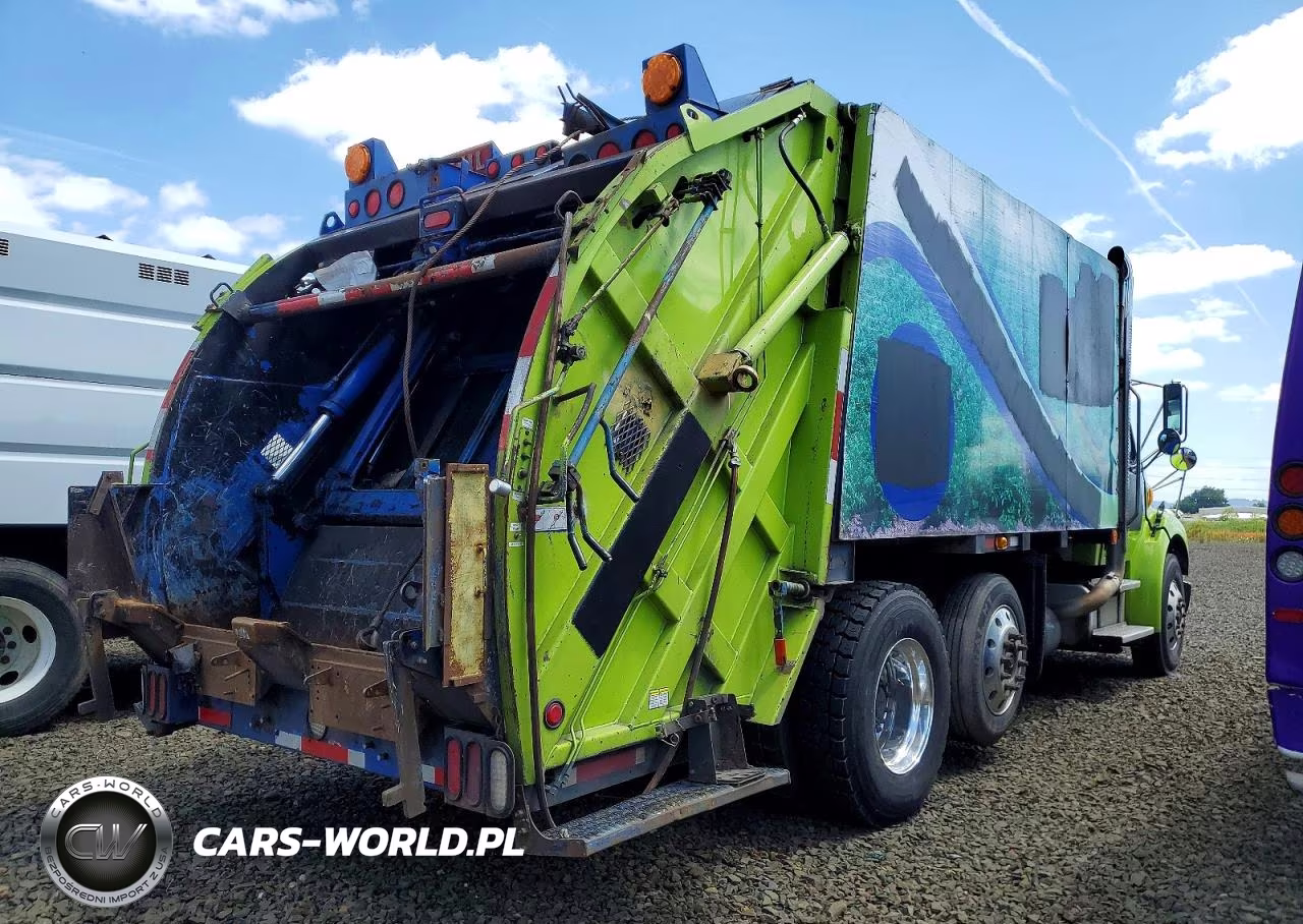 2004 Sterling Acterra Refuse Truck VIN:2FZACHDC14AN23832 - 4