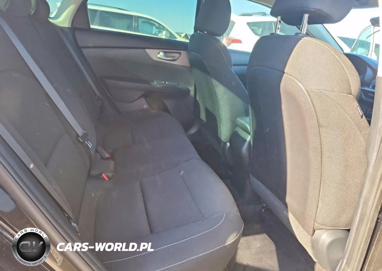 2021 Kia Forte Lxs VIN:3KPF24ADXME296798 - 10