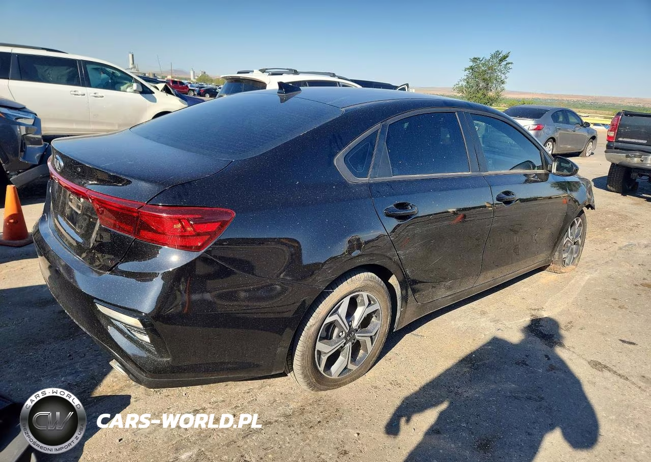 2021 Kia Forte Lxs VIN:3KPF24ADXME296798 - 3