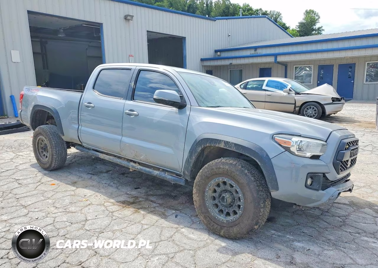 2018 Toyota Tacoma Trd Off-Road VIN:3TMDZ5BNXJM037830 - 4