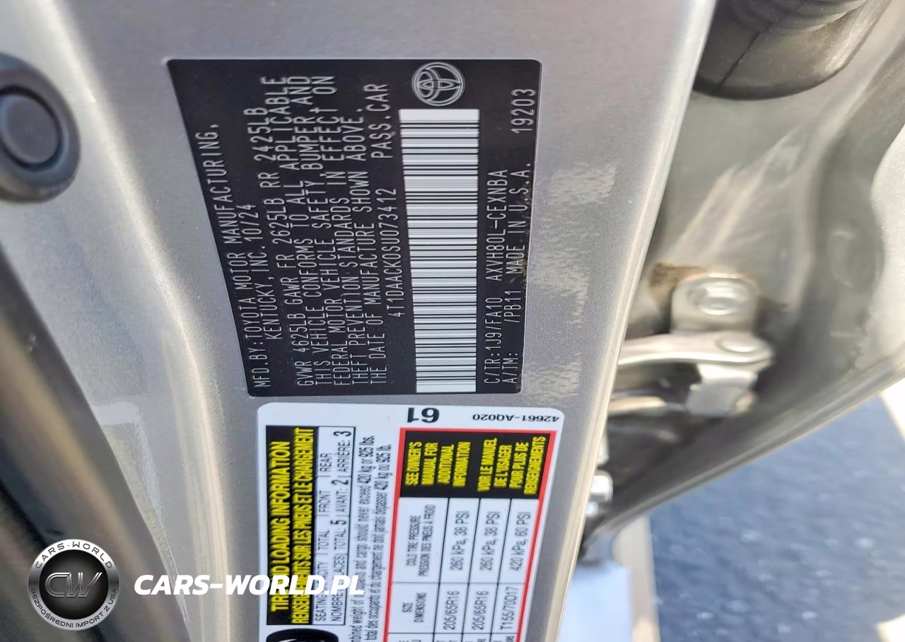 2025 Toyota Camry Le VIN:4T1DAACK0SU073412 - 12