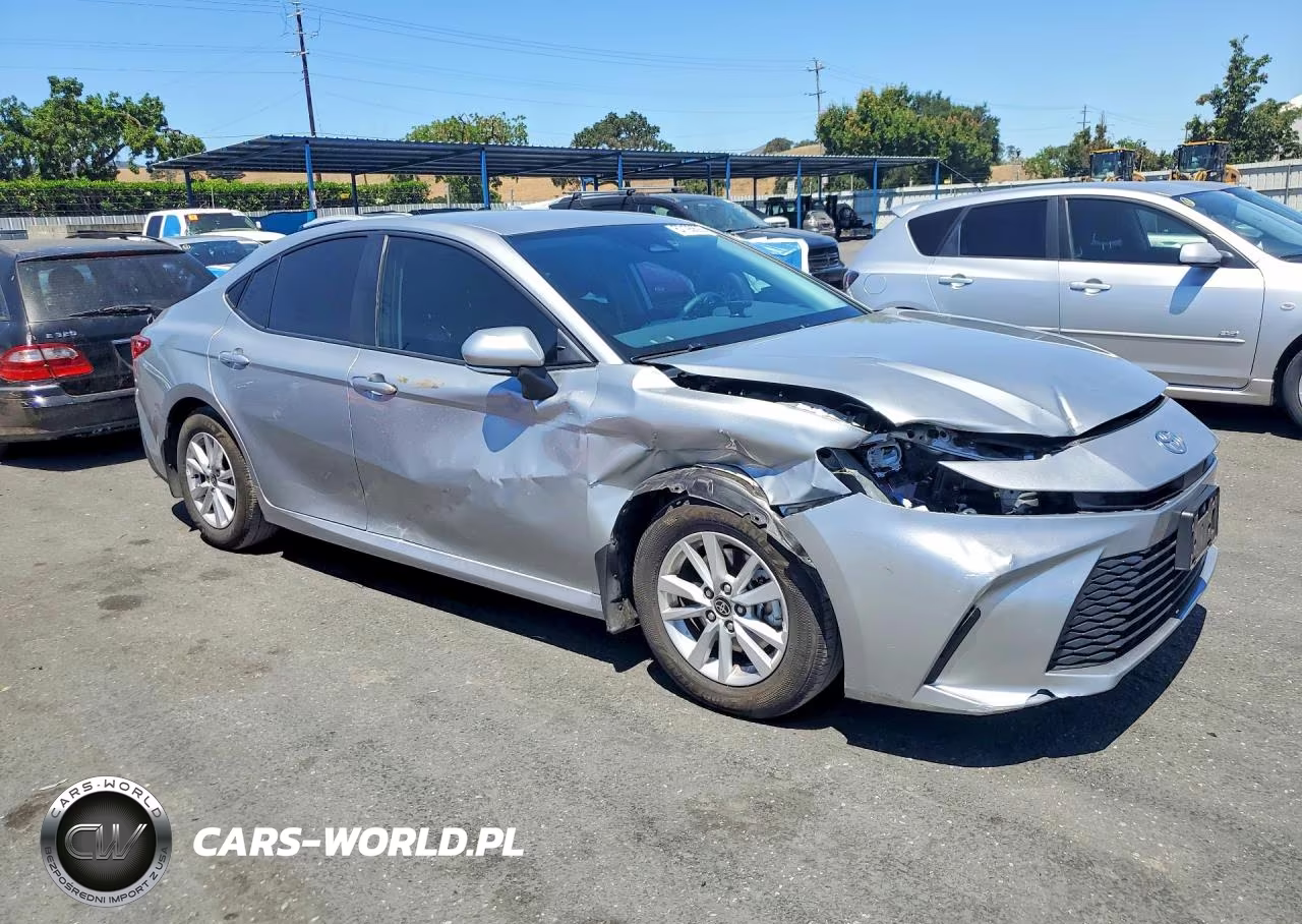 2025 Toyota Camry Le VIN:4T1DAACK0SU073412 - 4