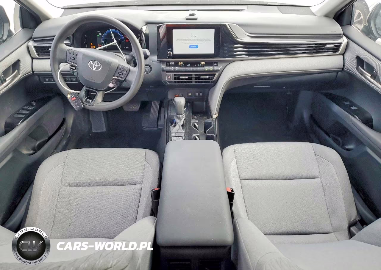 2025 Toyota Camry Le VIN:4T1DAACK0SU073412 - 8