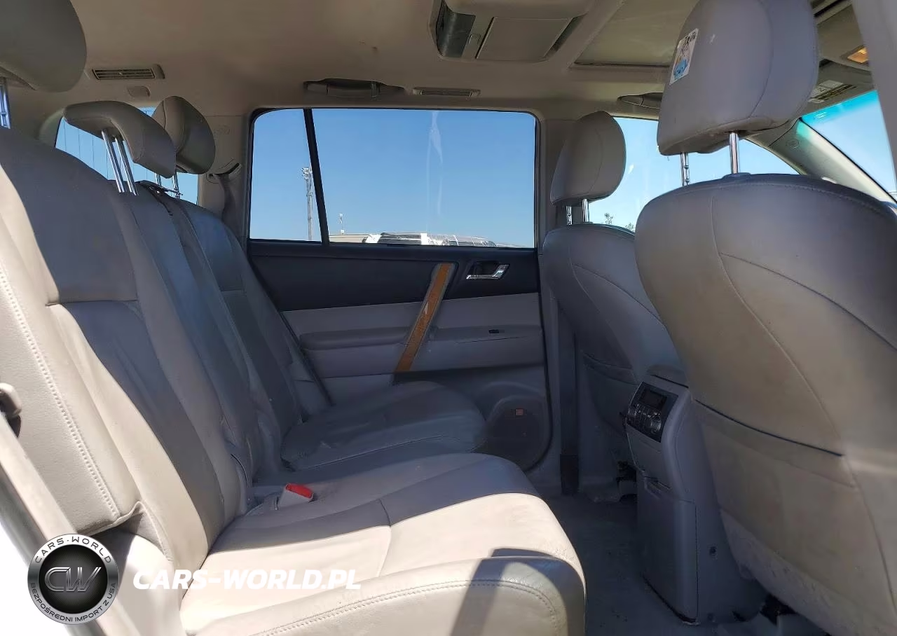 2010 Toyota Highlander Hybrid Limited VIN:JTEJW3EH7A2045120 - 11
