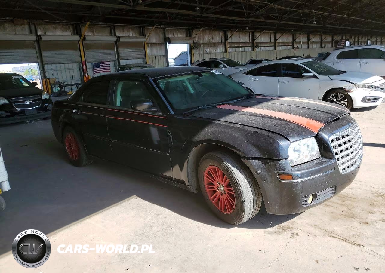 2010 Chrysler 300 Touring VIN:2C3CA5CV3AH195740 - 4