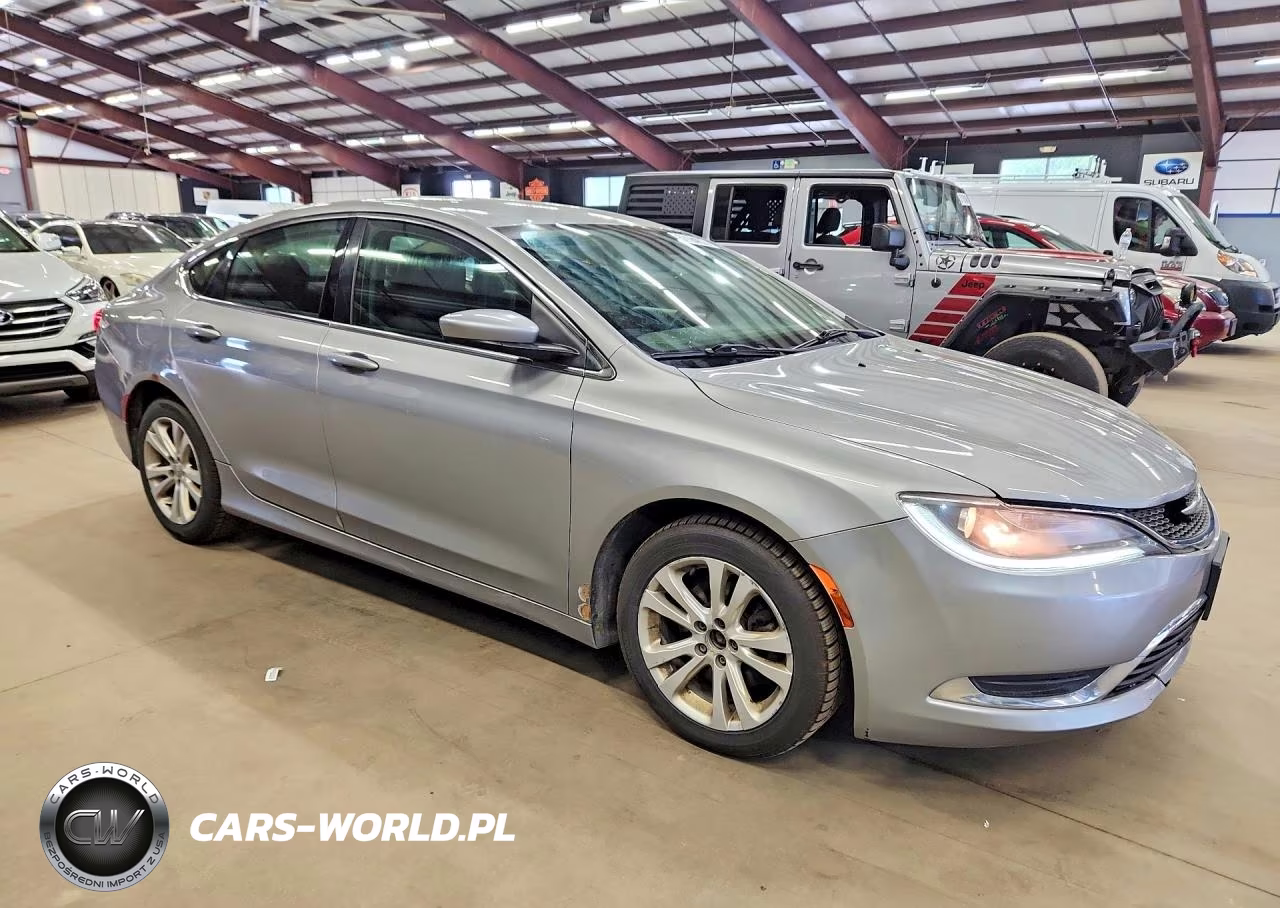 2015 Chrysler 200 Limited VIN:1C3CCCAB5FN640730 - 4