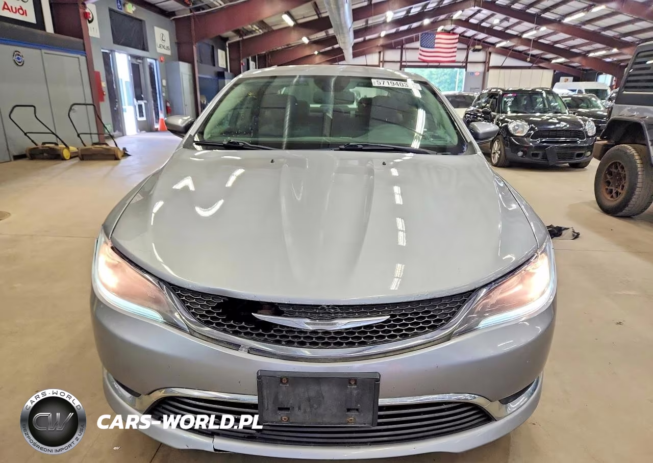 2015 Chrysler 200 Limited VIN:1C3CCCAB5FN640730 - 5