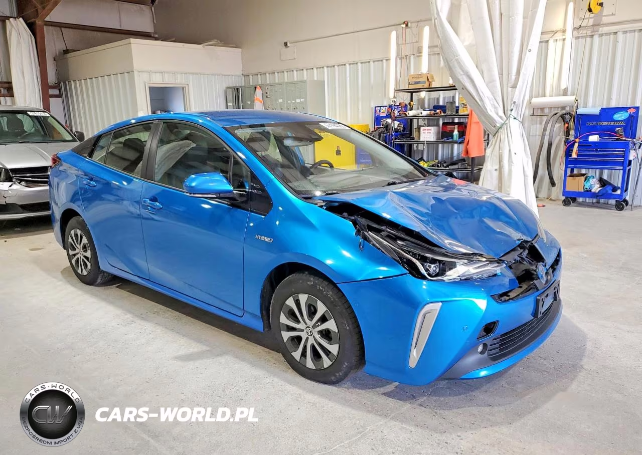 2019 Toyota Prius Xle Awd-E VIN:JTDL9RFU8K3010813 - 4